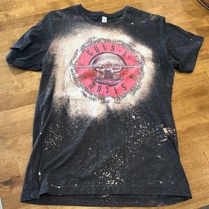 Guns and roses Graphic T-Shirt